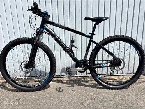 B-twin Rockrider 520, Fietsen en Brommers, Fietsen | Heren | Sportfietsen en Toerfietsen, Zo goed als nieuw, Overige merken, Meer dan 20 versnellingen
