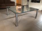 Glazen salontafel me aluminium onderstel, Huis en Inrichting, Tafels | Salontafels, Ophalen, Gebruikt