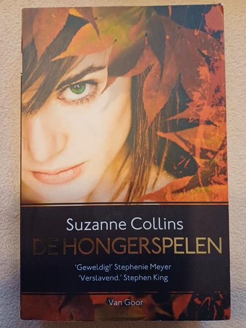 Suzanne Collins - De hongerspelen, Boeken, Thrillers, Zo goed als nieuw, Amerika, Ophalen of Verzenden