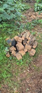 Restjes bewerkt hout, Tuin en Terras, Brandhout, Ophalen