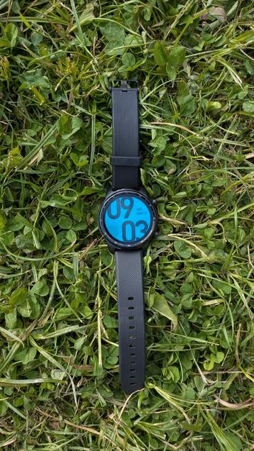 Smartwatch: tickwatch 3 pro ultra gps + 2 laadkabels beschikbaar voor biedingen