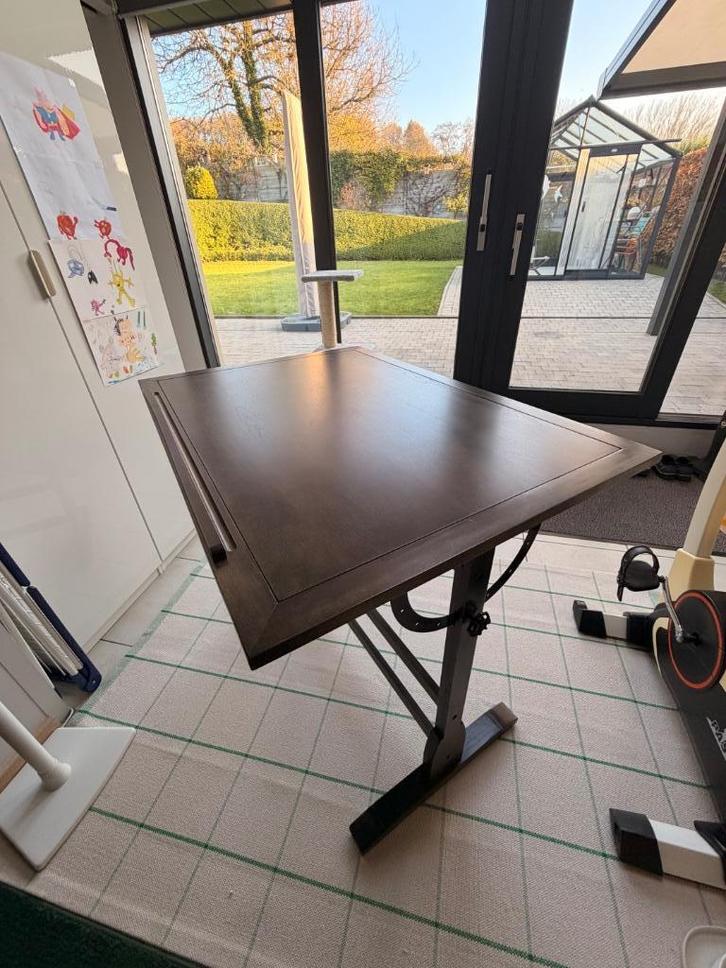 Tekentafel in hout, Hobby en Vrije tijd, Tekenen, Zo goed als nieuw, Overige typen, Ophalen