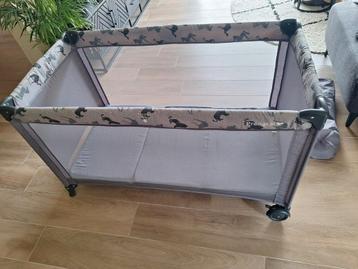 Prenatal baby campingbed beschikbaar voor biedingen