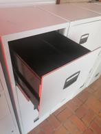 Metalen opbergkasten, Enlèvement