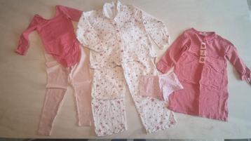 Lot #10: pyjama voor meisjes van 8 jaar beschikbaar voor biedingen