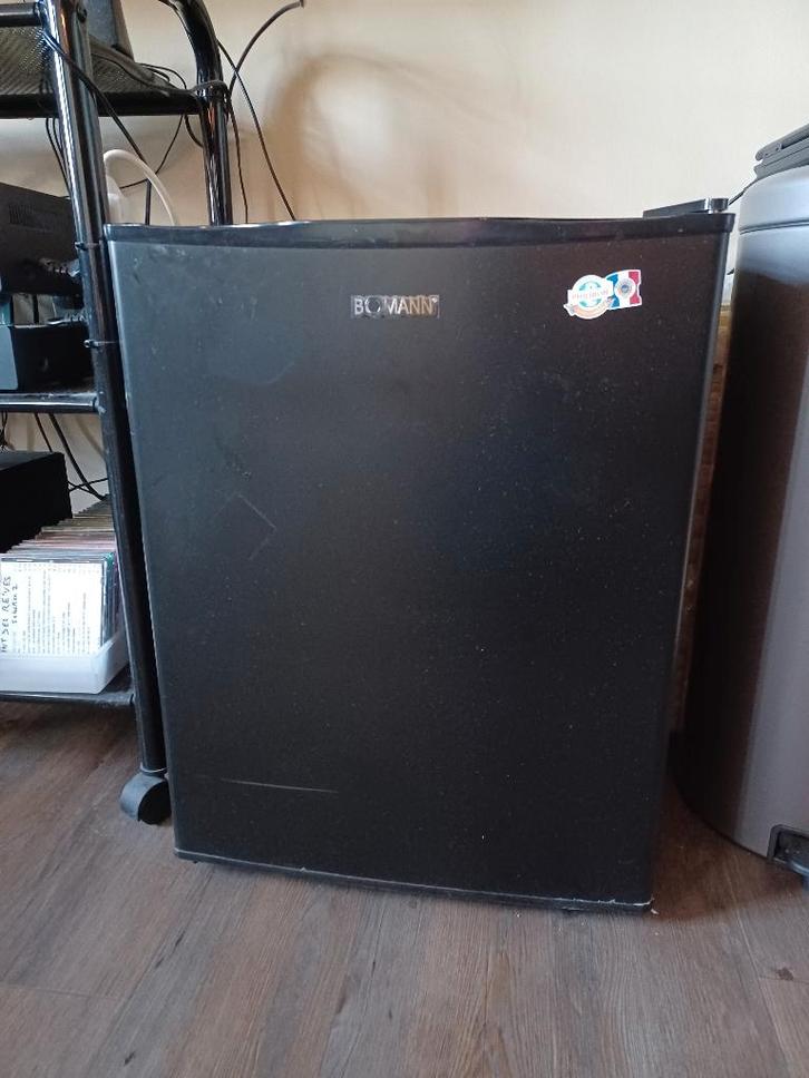 Frigo Mini, Electroménager, Réfrigérateurs & Frigos, Comme neuf, Sans bac à congélation, Moins de 75 litres, Moins de 85 cm, 45 à 60 cm