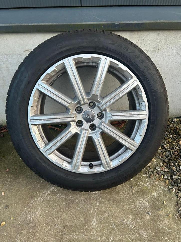 Originele Audi Q7 velgen met winterbanden 20" TMPS, Auto-onderdelen, Banden en Velgen, Velg(en), Winterbanden, 20 inch, 255 mm
