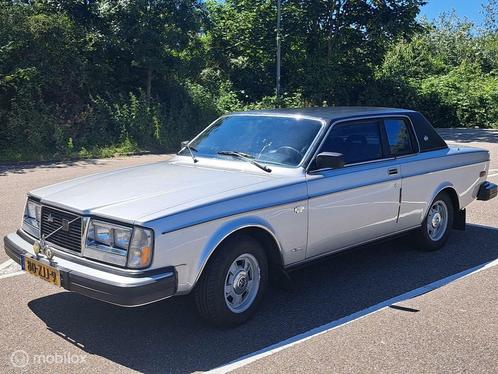 Volvo 262 Coupe Bertone 1978 | Route 66 auctions, Auto's, Oldtimers, Bedrijf, Te koop, Lederen bekleding, Volvo, Benzine, Coupé