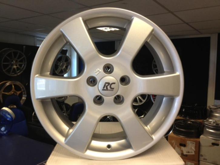 IN STOCK NIEUWE set 16 inch 5x100 sportwielen VW Audi Seat, Auto diversen, Overige Auto diversen, Ophalen of Verzenden