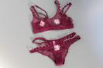 Eenmaal gedragen Agent Provocateur set met strass, Vêtements | Femmes, Sous-vêtements & Lingerie, Agent Provocateur, Envoi, Rouge