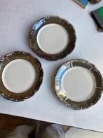 3 petites assiettes bords en argent, Assiettes(s), Enlèvement ou Envoi, Comme neuf, Autres styles