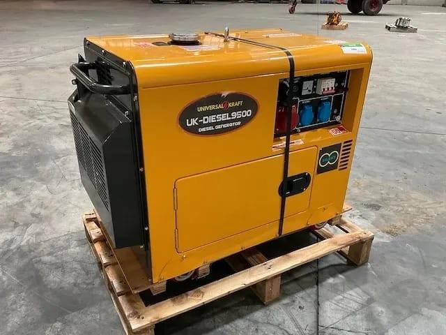 Stroomgroep/generator Diesel 9500w 11,9kva nieuw geluidstil, Doe-het-zelf en Bouw, Aggregaten, Nieuw, Dieselolie, 10 tot 30 kVA
