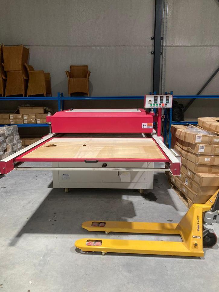 Grootformaat Hittepers / Transferpers 125x125cm, Zakelijke goederen, Machines en Bouw | Industrie en Techniek, Ophalen of Verzenden