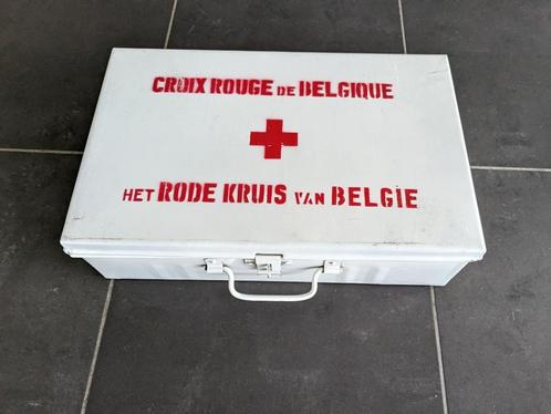 Vintage EHBO kist, Huis en Inrichting, Woonaccessoires | Kisten, Gebruikt, Ophalen of Verzenden