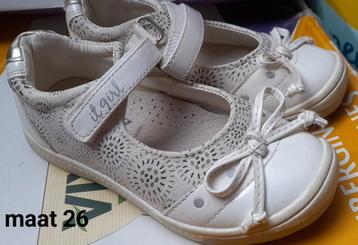 Kinderschoenen Maat 26 beschikbaar voor biedingen