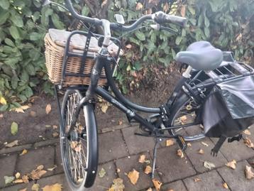 Omafiets/bakfiets  beschikbaar voor biedingen