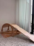 Good Wood houten klimrek met glijbaan / rocker, Kinderen en Baby's, Ophalen, Zo goed als nieuw