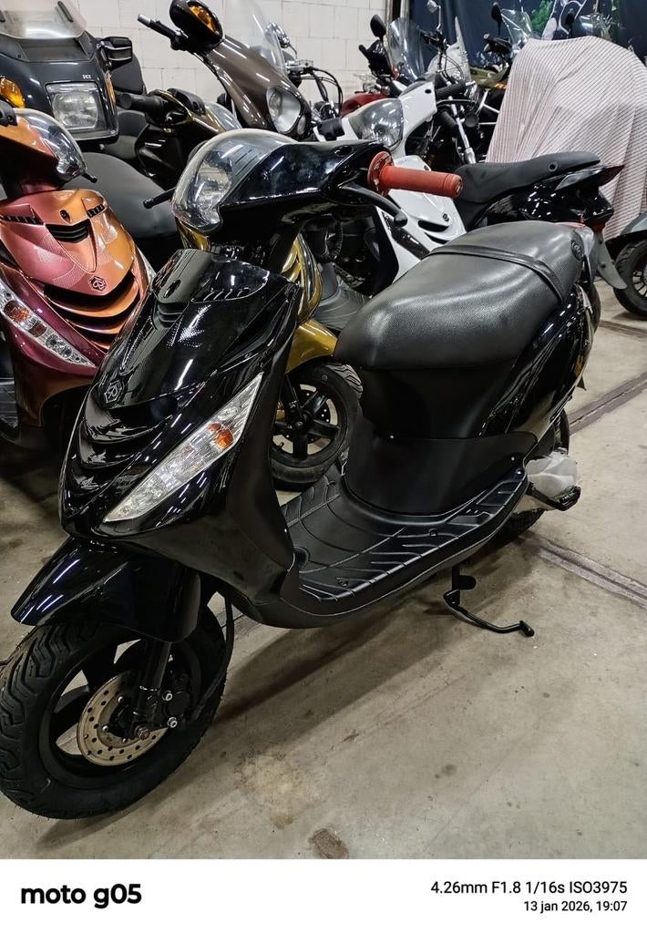 Piaggio zip 2takt b klasse uitvoering., Vélos & Vélomoteurs, Vélos & Cyclomoteurs Autre, Comme neuf, Enlèvement