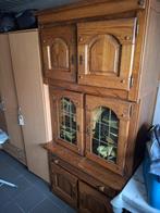 massieve wandkast, Ophalen