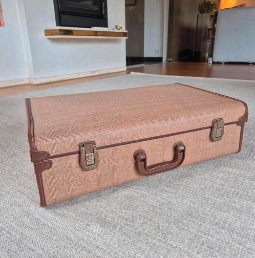 Vintage/retro reiskoffertje, Huis en Inrichting, Woonaccessoires | Kisten, Gebruikt, Ophalen