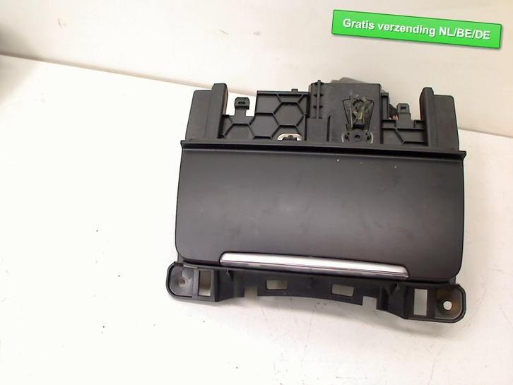 ASBAK VOOR Audi A4 Avant (B8) (01-2007/12-2015) (8K0857951), Auto-onderdelen, Interieur en Bekleding, Audi, Gebruikt