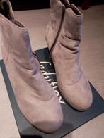 dameslaarsjes maat 38, Enlèvement ou Envoi, Comme neuf