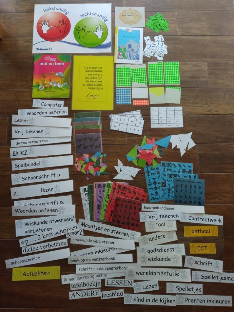 Leerkrachtenpakket: tangram - boekjes - gelamineerde kaarten, Diversen, Schoolbenodigdheden, Gebruikt, Ophalen