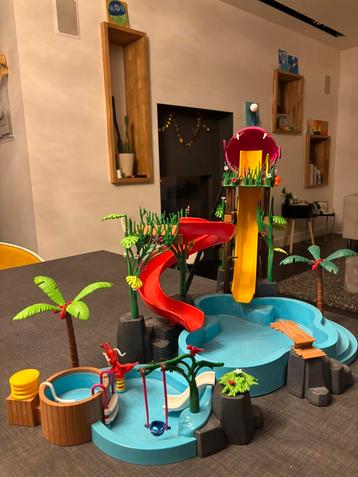 Playmobil kinderzwembad en waterpretpark beschikbaar voor biedingen
