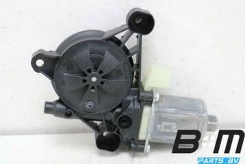 Raammotor linksvoor VW Golf Sportsvan 5Q0959801C beschikbaar voor biedingen