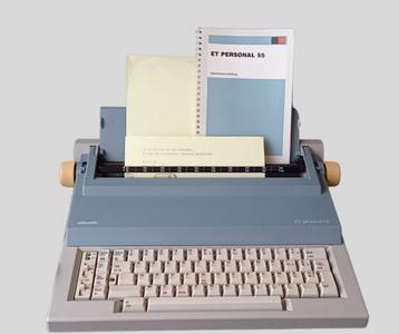 Vintage electric typewriter Olivetti ET Personal 55 beschikbaar voor biedingen