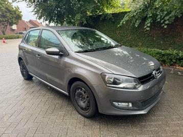 Vw polo 1.2 benzine  airco 170.000km start en rijd perfect! beschikbaar voor biedingen