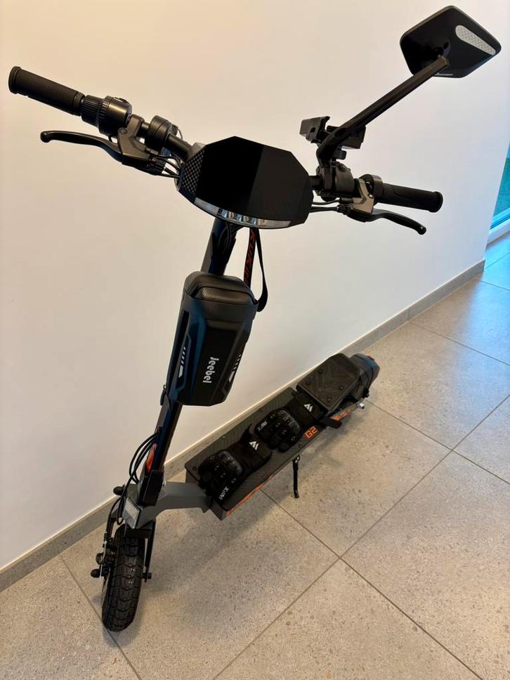 Kukirin G2 2025 (als nieuw), Fietsen en Brommers, Steps, Zo goed als nieuw, Elektrische step (E-scooter), Ophalen