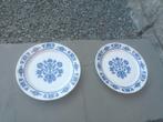2 porseleinen borden met merkstempel, Ophalen of Verzenden