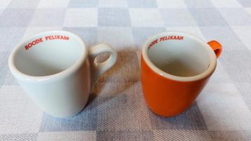 twee espresso kopjes Roode Pelikaan beschikbaar voor biedingen