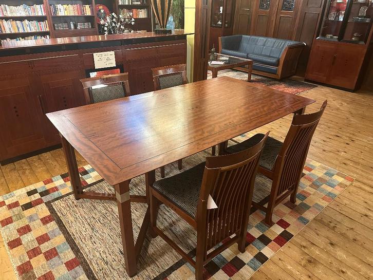 Eetkamerset van Schuitema Deco Forma collectie, Huis en Inrichting, Complete eetkamers, Zo goed als nieuw, 4 tot 6 stoelen, Ophalen