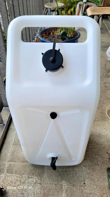 citerne d'eau Nomade EDA 55L écologique L.38 x l.38 x H.82cm, Ophalen, Zo goed als nieuw, Met kraantje