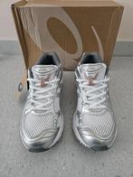 Asics Kayano 14, Ophalen of Verzenden, Nieuw, Schoenen