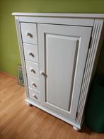 Linnenkast, Ophalen, Kast