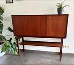 Vintage Scandinavische dressoir (uniek en in teak fineer), Huis en Inrichting, Kasten | Buffetkasten, Ophalen, Gebruikt
