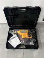 Nieuw Dewalt D25614K beitelperforator, Doe-het-zelf en Bouw, Gereedschap | Boormachines, Ophalen, Nieuw, 600 watt of meer, Boor- en/of Breekhamer