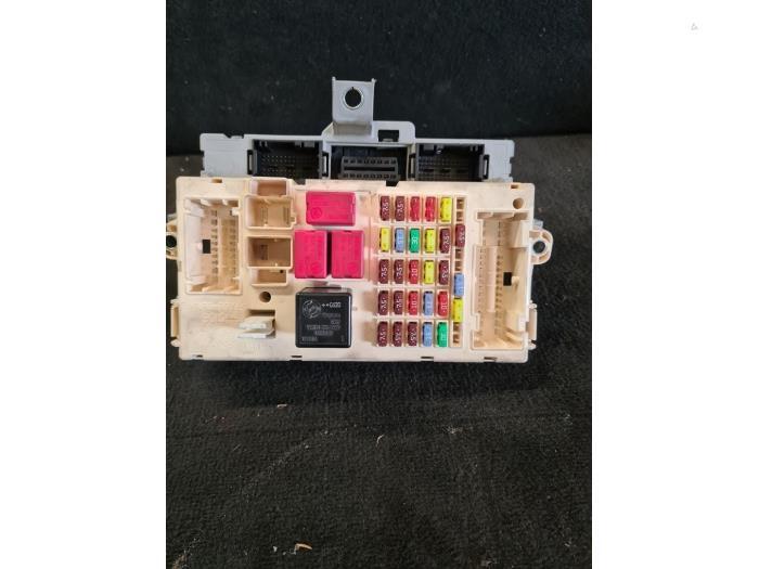 Boîte à fusibles d'un Peugeot Boxer, Autos : Pièces & Accessoires, -, 3 mois de garantie, Utilisé, -