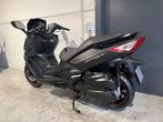 SYM Joymax GTS 125 (bj 2015), Motoren, Motoren | Overige merken, Bedrijf, Scooter, 125 cc, 1 cilinder