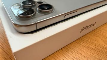 Apple iPhone 15 Pro Max, Natural Titanium, 256Gb beschikbaar voor biedingen