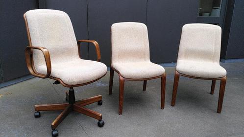 Vintage set van stoelen Giroflex (1 bureaustoel + 2 stoelen), Huis en Inrichting, Bureaustoelen, Gebruikt, Bureaustoel, Beige