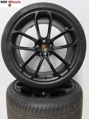 Porsche Cayenne Coupe GT Turbo 22 inch velgen zomerbanden beschikbaar voor biedingen