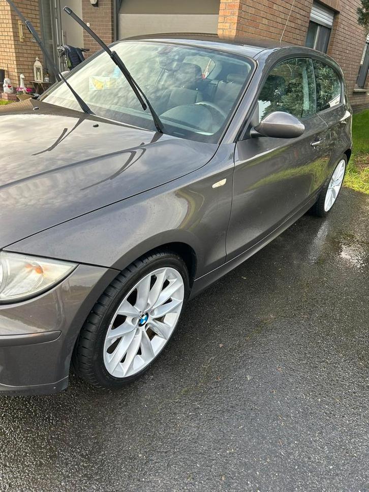 BMW 1serie + velgen, Auto's, BMW, Particulier, 1 Reeks, ABS, Airbags, Airconditioning, Alarm, Centrale vergrendeling, Elektrische buitenspiegels