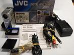 JVC GR-DVP8E MiniDV, accu,oplader, stroomaansluiting, kabels, Audio, Tv en Foto, Full HD, Gebruikt, JVC, 20x of meer