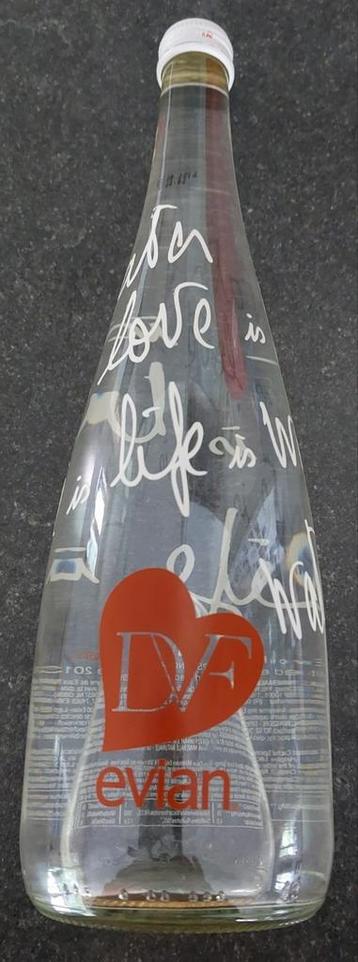 Evian waterfles Diane von Fürstenberg beschikbaar voor biedingen