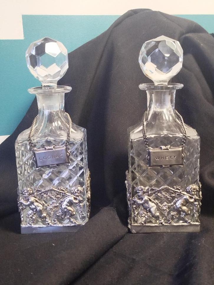 ANCIENNE JOLIE PAIRE DE CARAFES CRISTAL, Antiquités & Art, Antiquités | Verre & Cristal, Enlèvement ou Envoi