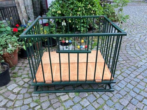 OUD HOUTEN KINDERPARK JAREN 50. OPPLOOIBAAR. GOEDE STAAT., Kinderen en Baby's, Babyparken, Gebruikt, Rechthoekig, Ophalen